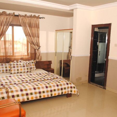 Aquatic Suites & Lounge Lagos Luaran gambar